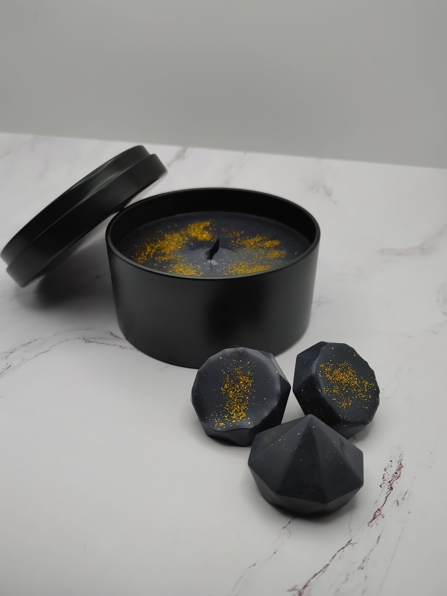 Black Sunshine Wooden Wick Candle - Rose, Orange Flower, and Jasmine