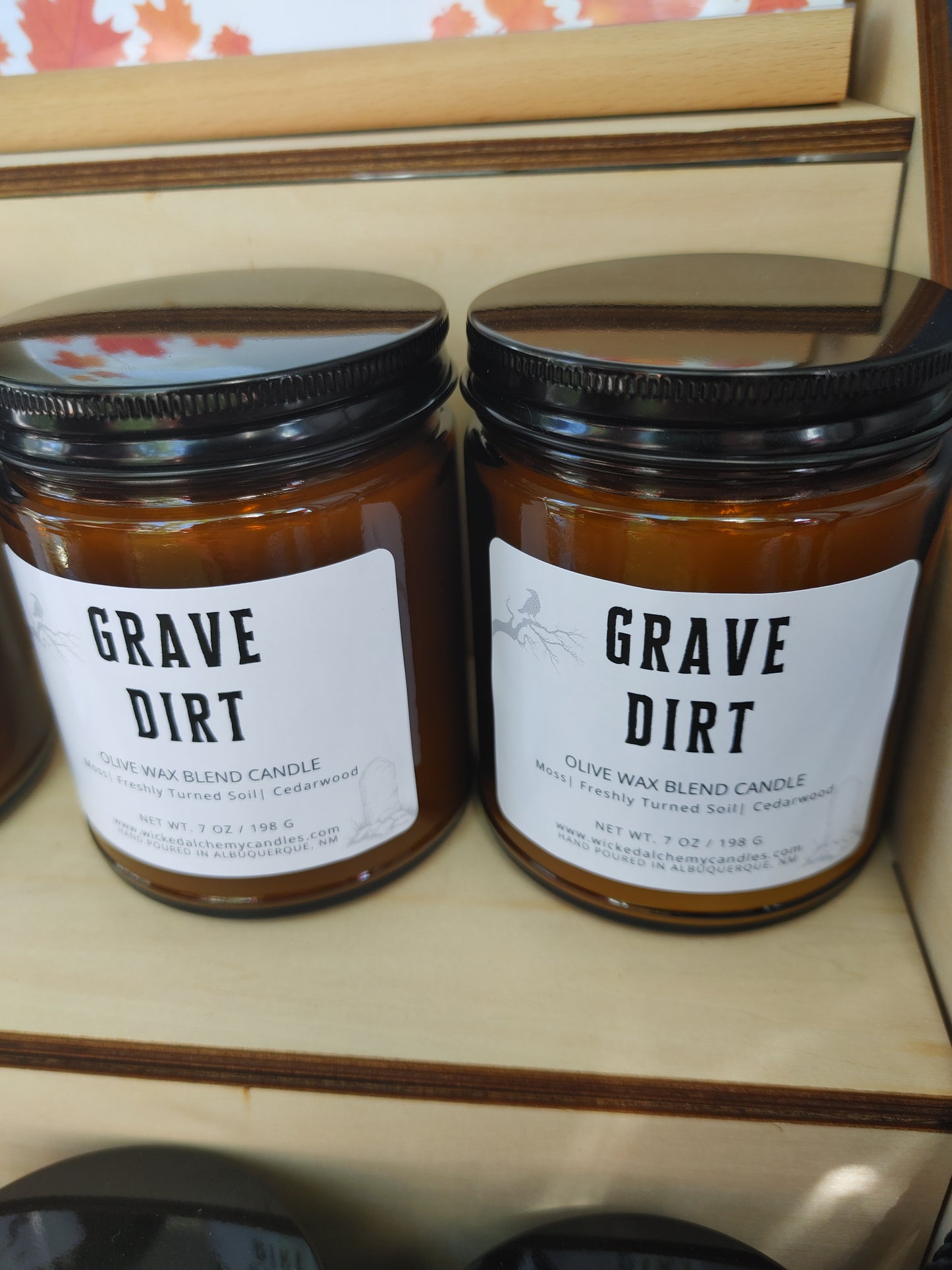 Grave Dirt 7oz Cotton Wick Candle